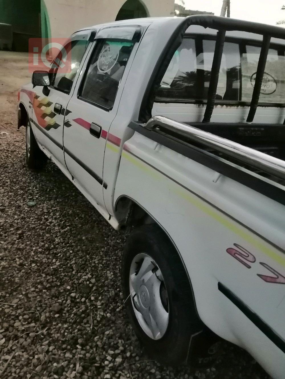 تويوتا هايلوكس